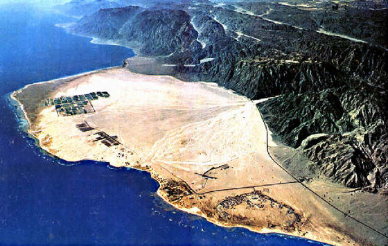 Nuweibabeach2.jpg