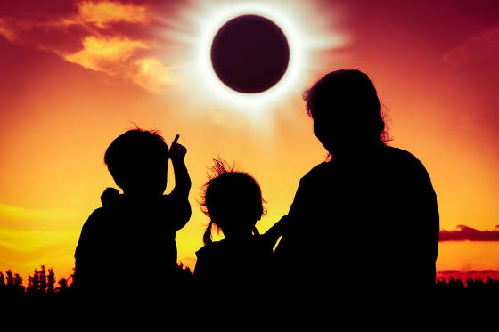 eclipse0.jpg