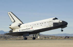 shuttle-endeavour-landing.jpg